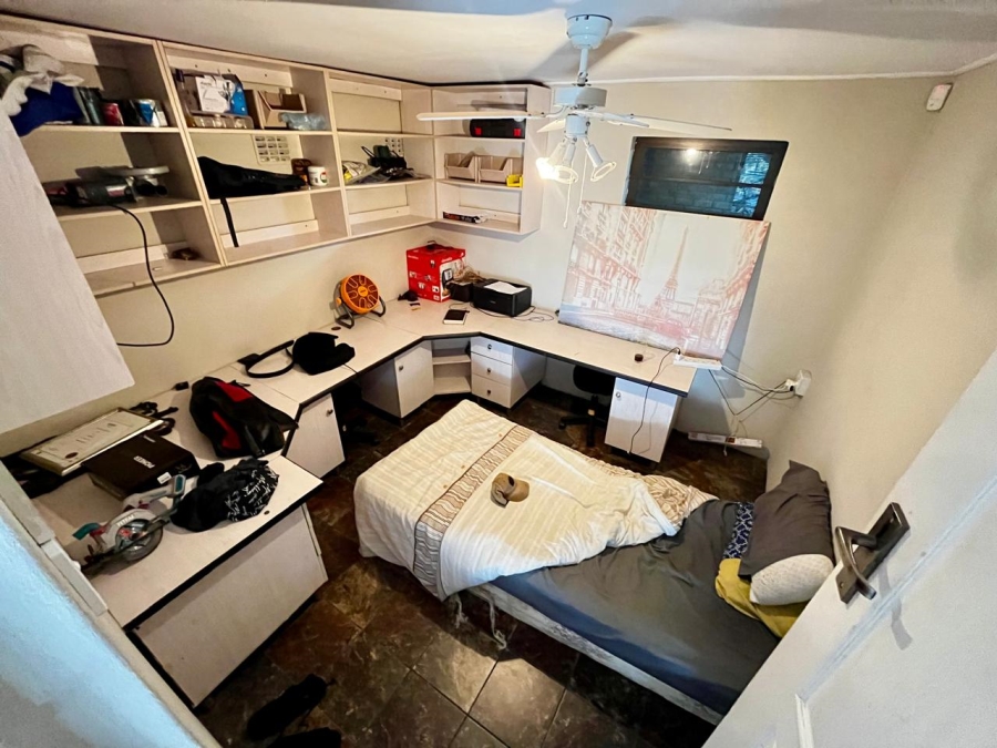 5 Bedroom Property for Sale in Nahoon Eastern Cape